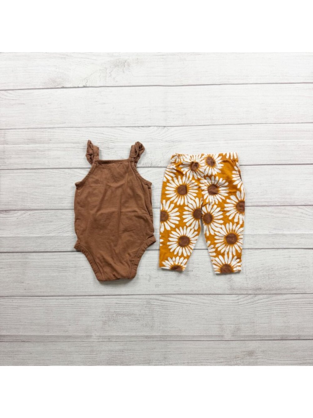 Carter's Baby Girl Brown Bodysuit Sunflower Pants Set Outfit 3-6 Months - Picture 4 of 4